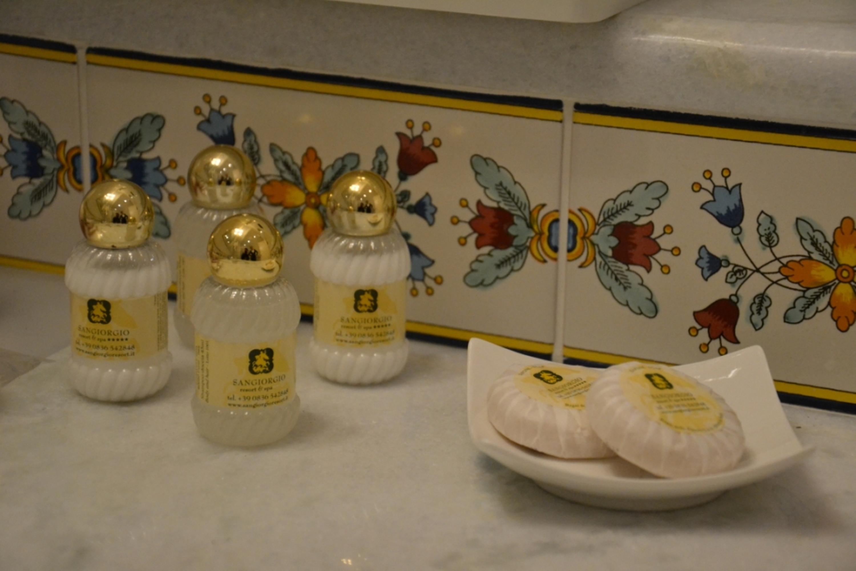 קוטרופיאנו Sangiorgio Resort & Spa מראה חיצוני תמונה