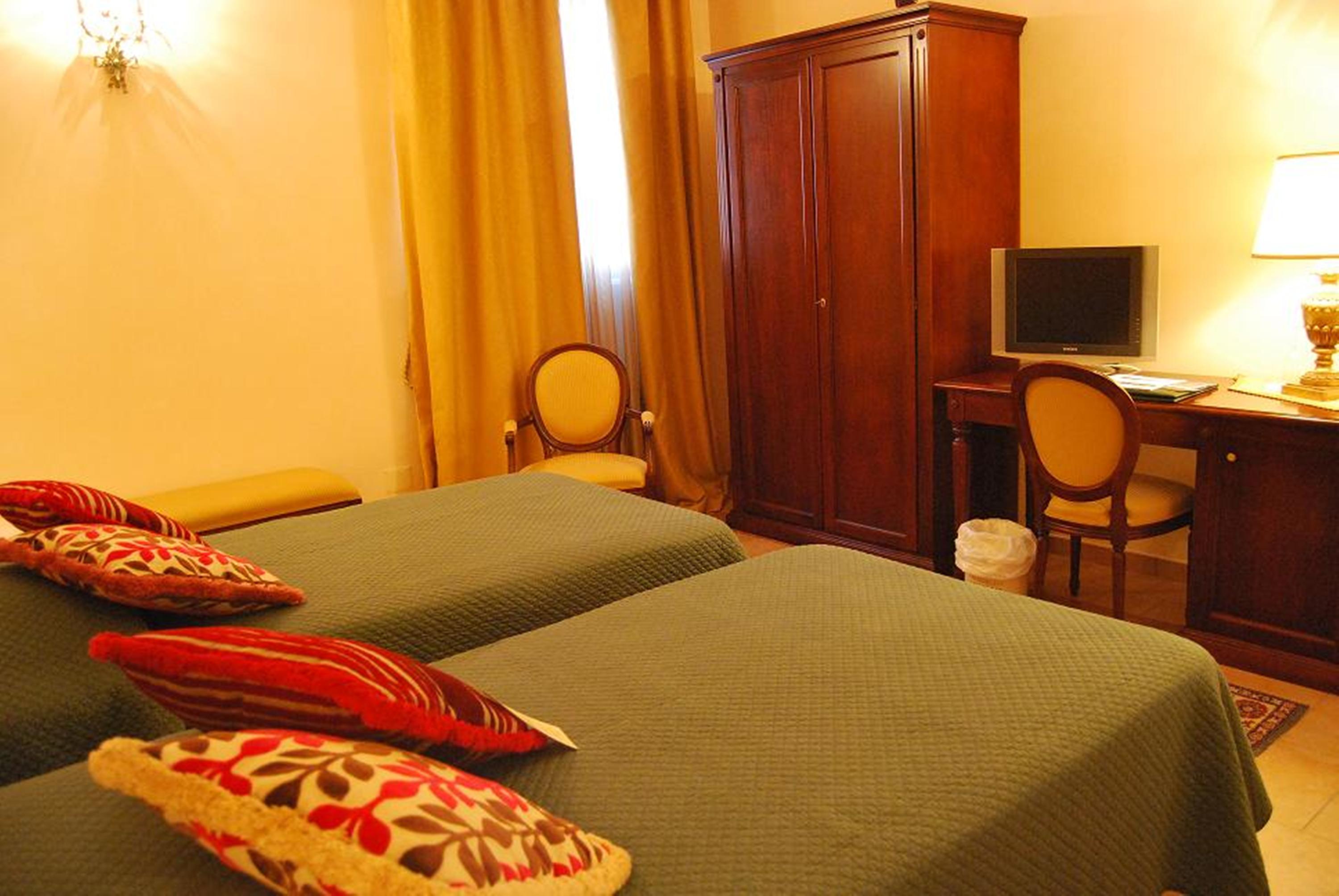 קוטרופיאנו Sangiorgio Resort & Spa מראה חיצוני תמונה