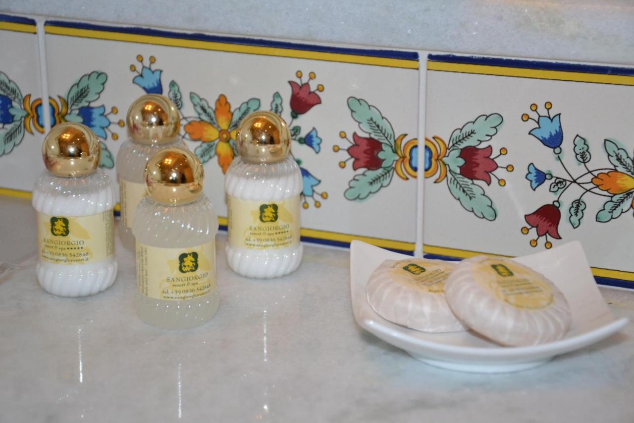 קוטרופיאנו Sangiorgio Resort & Spa מראה חיצוני תמונה