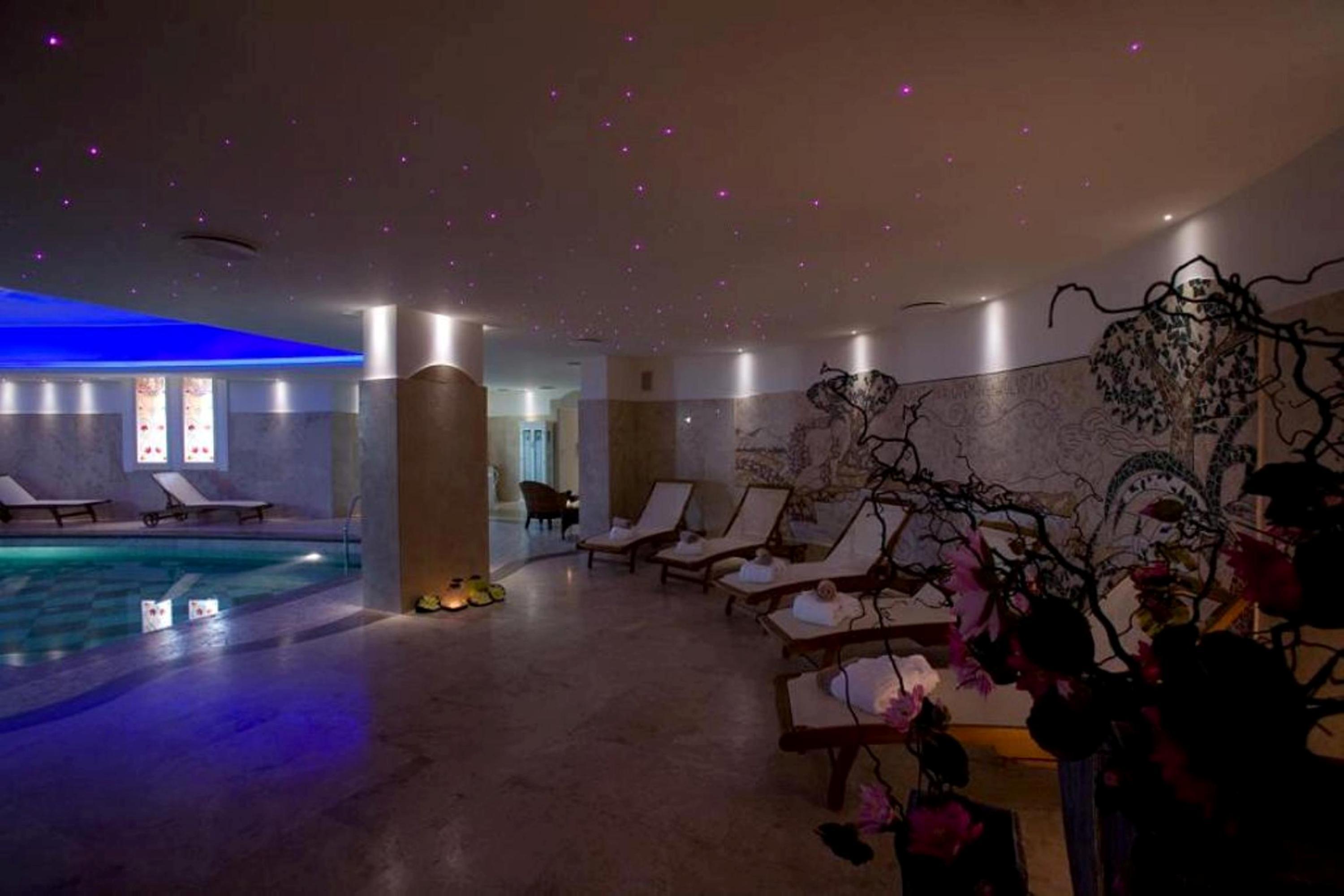 קוטרופיאנו Sangiorgio Resort & Spa מראה חיצוני תמונה