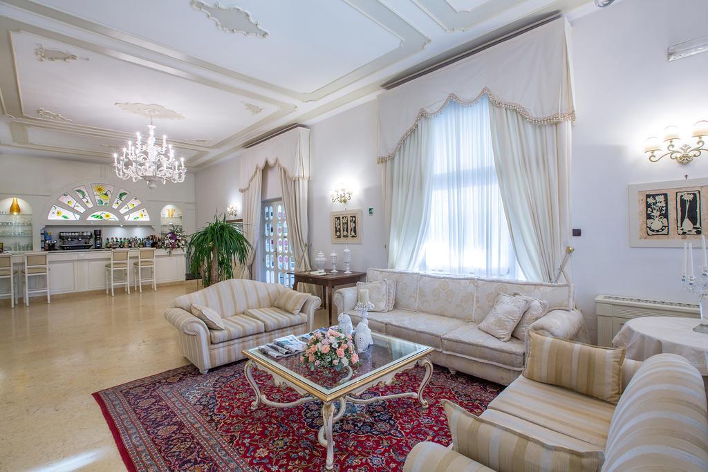 קוטרופיאנו Sangiorgio Resort & Spa מראה חיצוני תמונה